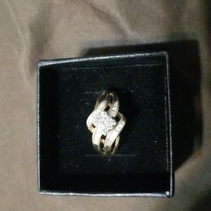 10 k diamond ring